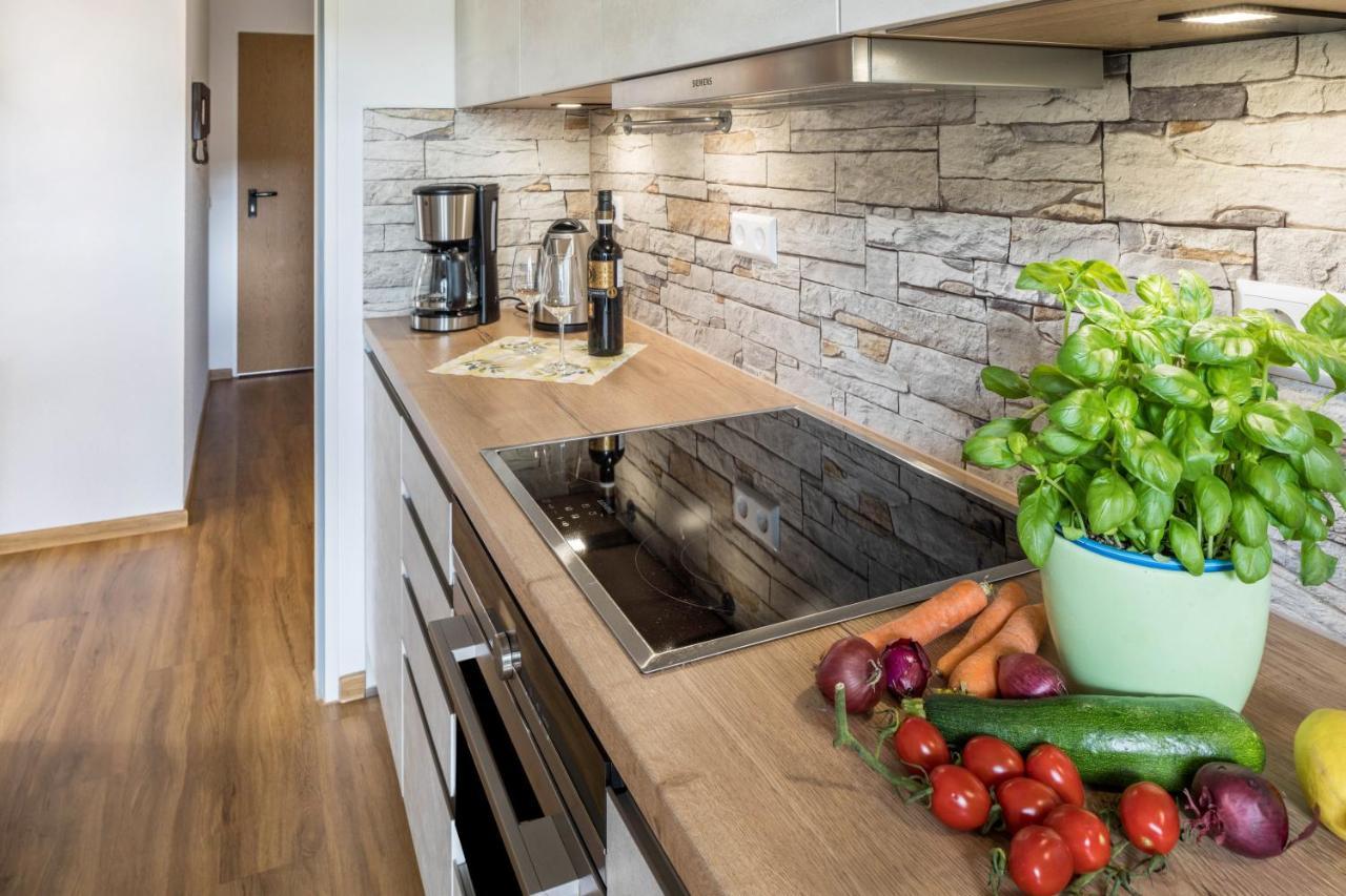 Friedolin Im Baerenhuesli Apartment ทิทิเซ-นอยชตัดท์ ภายนอก รูปภาพ